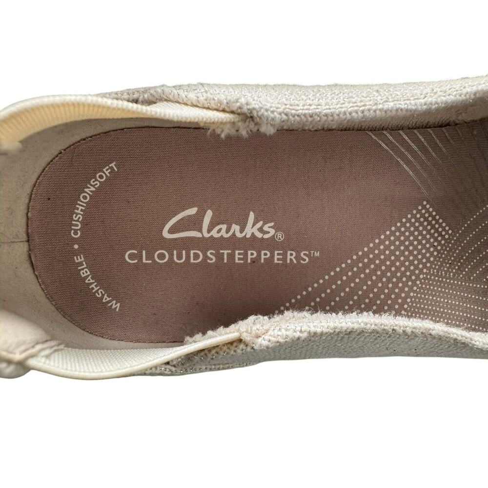 Clarks Womens Sz 7M Cloud Steppers Breeze Step II Shoe Natural Interest Slip On - Picture 9 of 12